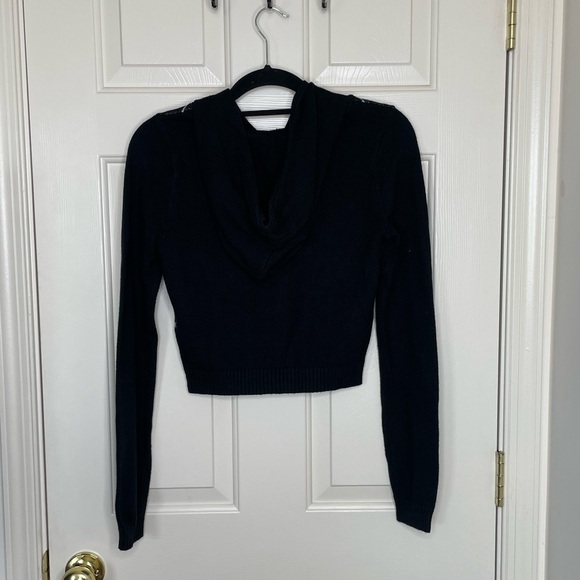 Hollister y2k black and gray argyle cropped hooded zip up sweater | M - Picture 6 of 10